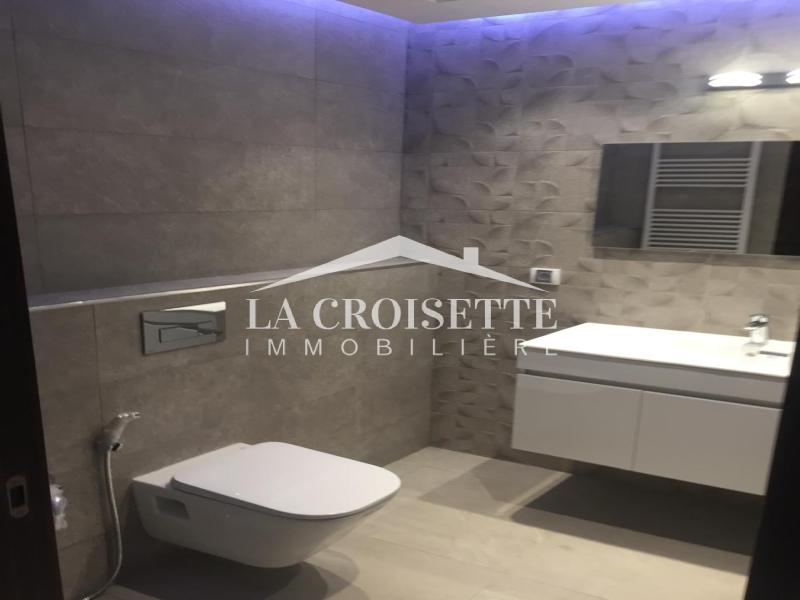 Appartement S+3 avec terrasse vue sur lac aux Berges du Lac 2 